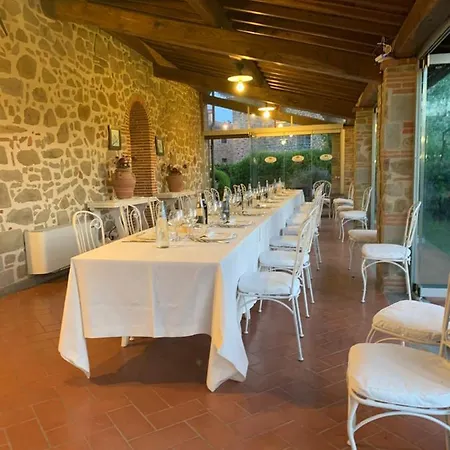 Podere Jana Antico Frantoio Vitolini