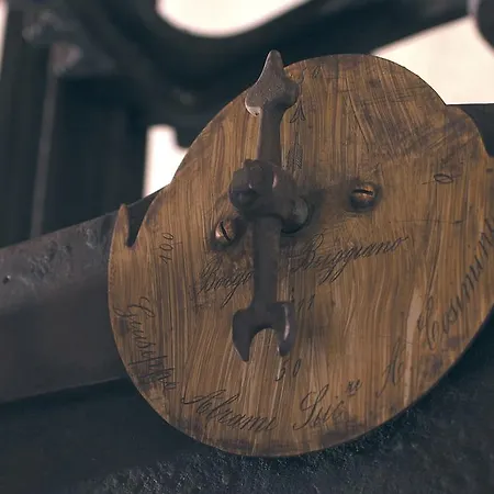 Podere Jana Antico Frantoio * Vitolini